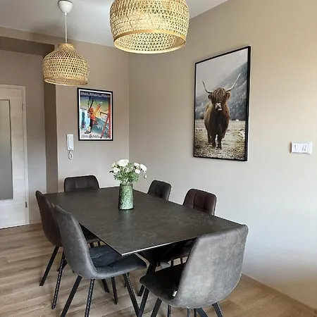 Cernak - Hornak - 4-6 Osob, Balkon, Dve Parkovaci Mista *
