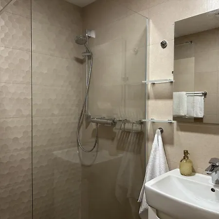 Cernak - Hornak - 4-6 Osob, Balkon, Dve Parkovaci Mista Černý Dŭl