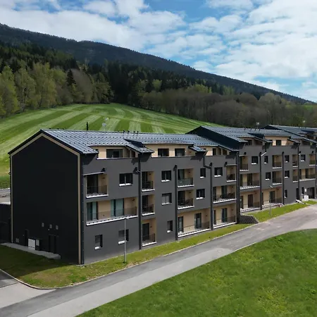 Cernak - Hornak - 4-6 Osob, Balkon, Dve Parkovaci Mista アパート *